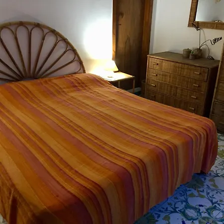 Гостевой дом La Bouganville *