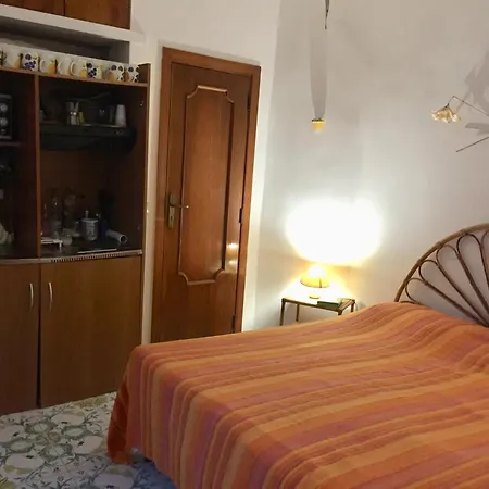 La Bouganville بيت ضيافة *